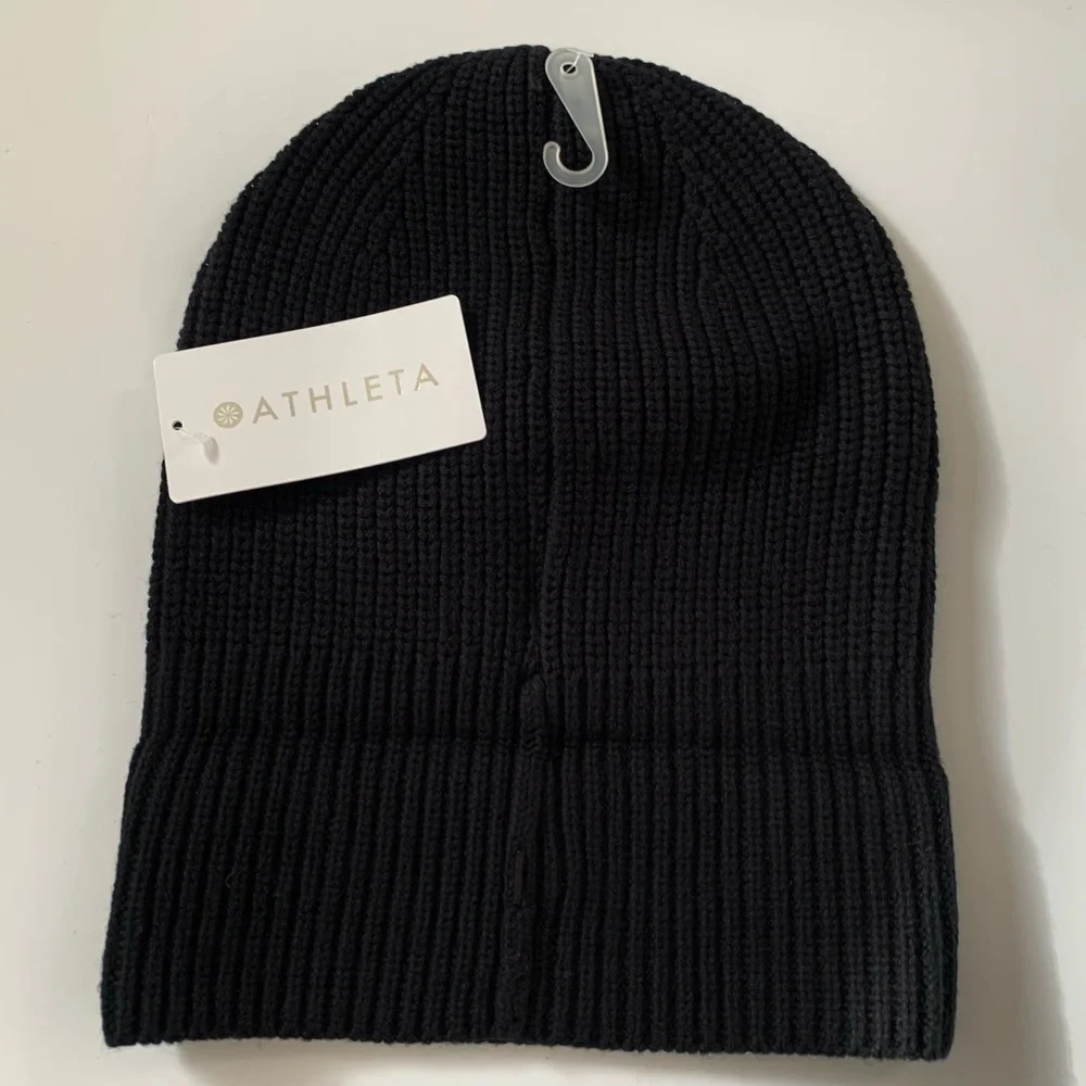 Athleta thick knit wool cotton all black beanie